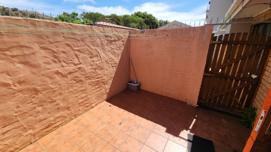 3 Bedroom Property for Sale in Hartenbos Central Western Cape